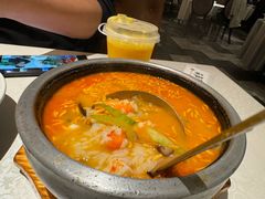 -维园悦谱·海派家常菜(乌鲁木齐南路店)