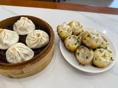 -老西白点心店