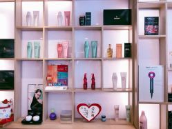 -简法造型·品牌形象店