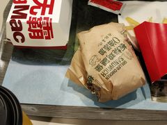 -麦当劳(轻轨曹杨路店)