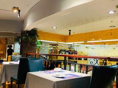 大堂-鑫小城故事·砂锅·排骨藕汤(兴业路店)