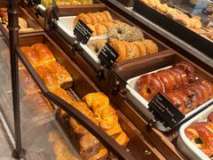 -BUTTERFUL&CREAMOROUS 黄油与面包(西单大悦城店)