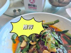 -鑫巴蜀小镇 · 水煮鱼专研店(玉桥店)