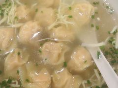 鲜肉小馄饨-东泰祥生煎馆(陕西南路店)