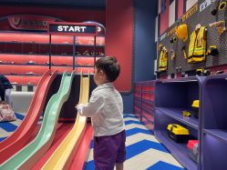 -奈尔宝家庭中心·亲子早教·派对餐厅(北京东坝万达店)