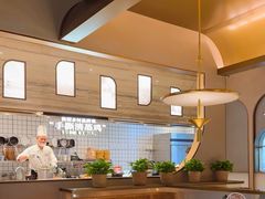 -佬肥猫(国华广场店)