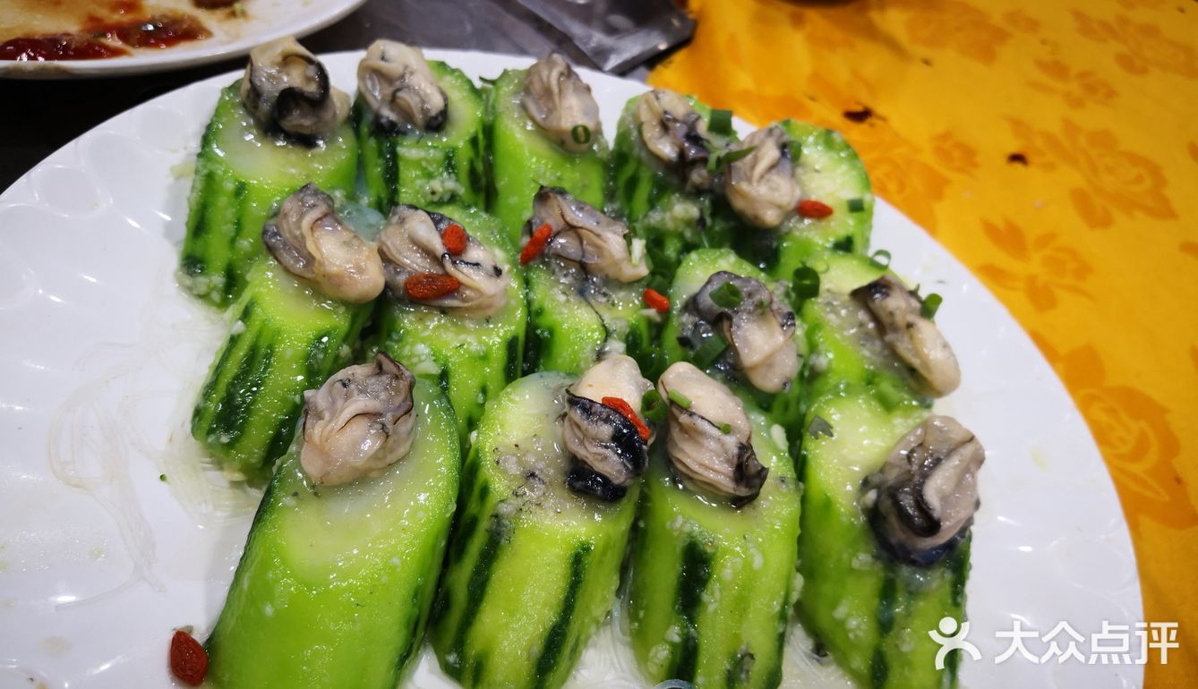 排长龙吃饭吃的不如意！