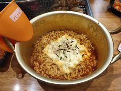 -肉甲韩国木炭烤肉(新壹街1店)