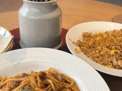 -必胜客(阿罗海店)