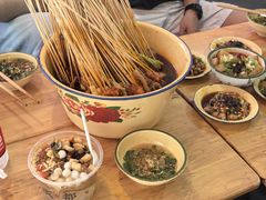 -拈签一笑黄牛肉辣卤串串
