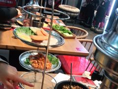-青瓦炭韩潮烤肉(花园道店)