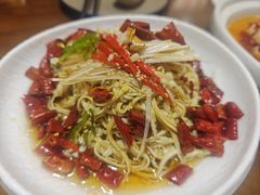 -叁煨蹄花·下饭盐帮菜(人民广场店)