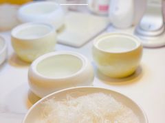 -燕庭·纯燕窝·甜品下午茶(南京西路店)