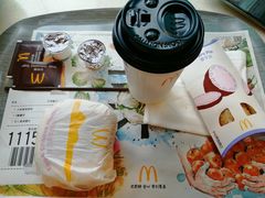 -麦当劳(乳山路店)