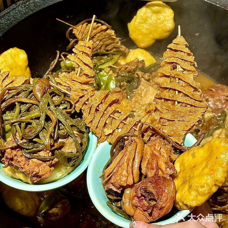 慕名而来的这家地锅鸡！！！果然没让我失望！！