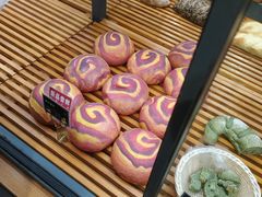 -焙丽拾光(麦凯乐直营店)