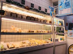 面包甜点陈列柜-一鸣真鲜奶吧(双菱路店)