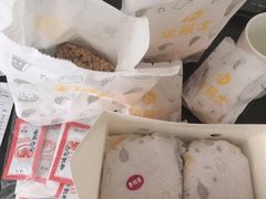 -华莱士·炸鸡汉堡(蜜欢购物店)