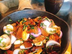 -云海肴·汽锅鸡·云南菜(天山百盛优客店)