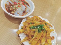 -蓉李记成都名小吃(武汉菱角湖万达店)