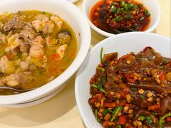 -笨罗卜浏阳菜馆(太平街店)