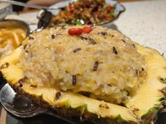 七彩云南菠萝饭-云尊府云南菜(华宇购物中心店)