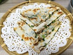 干菜肉麦饼-桐香园小笼包(百井坊巷店)