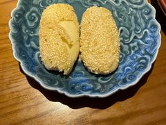 蟹壳黄（苏州名片必点菜）-鑫震源·苏式大虾生煎(山塘街店)