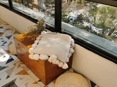 -花苑里咖啡(威远店)