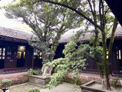 -八大山人梅湖景区