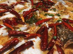 大厨酸菜鲈鱼-江渔儿酸菜鱼(万科东荟城店)