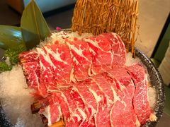 -湊湊火锅·茶憩(杭州湖滨银泰in77店)