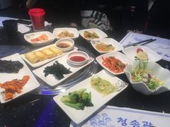 -青松馆韩国料理(香港中路佳世客店)