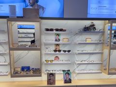 -视野联行眼镜·蔡司·尼康战略合作店(城西银泰店)
