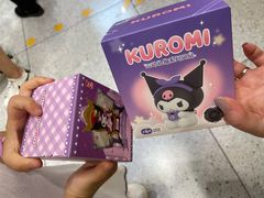 -泡泡玛特POPMART(上海环球港店)