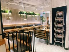 -必胜客(百联又一城店)