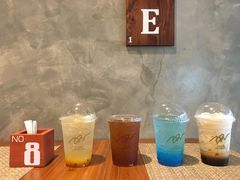 -Chom Cafe and Restaurant
