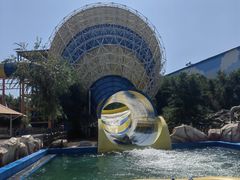 -沈阳龙润夏宫温泉水乐园