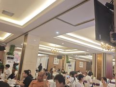 -万山楼海鲜酒家·二十三年老字号
