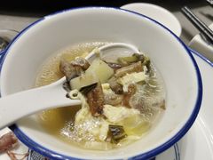 -正阁海鲜餐厅(六虹桥店)