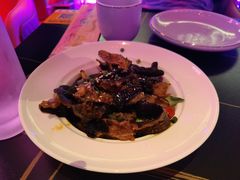 -粉墨特色菜·烧烤音乐酒馆