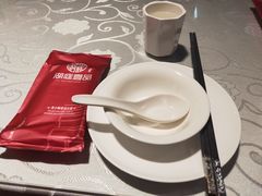 -湖庭壹品鸭王·传统北京烤鸭·别墅私房菜·庭院宵夜(江宁店)