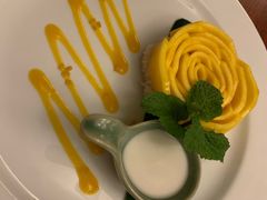 -Thai Pothong Restaurant