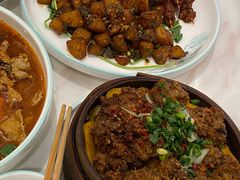 -犇逸·乐山跷脚牛肉·四川现炒(览海店)