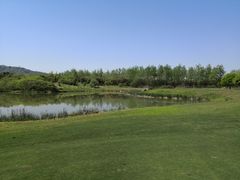 -宝业会稽山高尔夫俱乐部