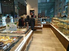 -巴黎贝甜(常德路店)