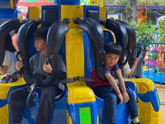 -顺德大良半月城游乐场