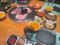 -唯成•韩国炭火烤肉 유성고기