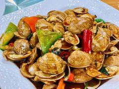 -聚味大牌档·粤菜·啫啫煲·砂锅粥