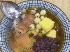 -哼哈豆花工房(高铁吾悦广场店)